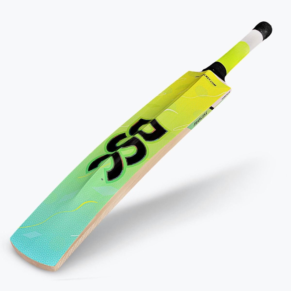 wildfire-volcano-tennis-cricket-bat-3_2 DSC Wildfire Warrior Tennis Bat with bold design, thick edges, and strong grip—perfect for street cricket and tennis ball matches.